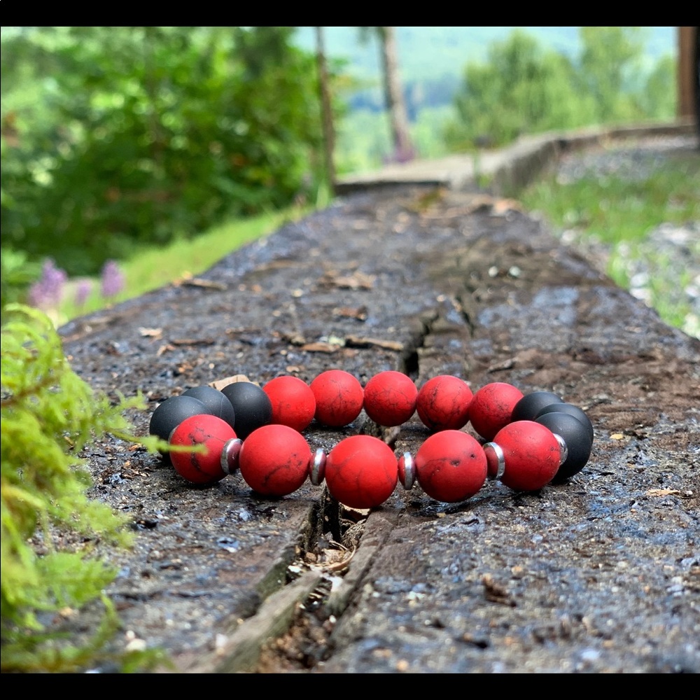 Men’s natural stone bracelet.  One size